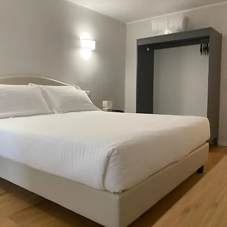 Santantonio Suite, Porta Susa Turin