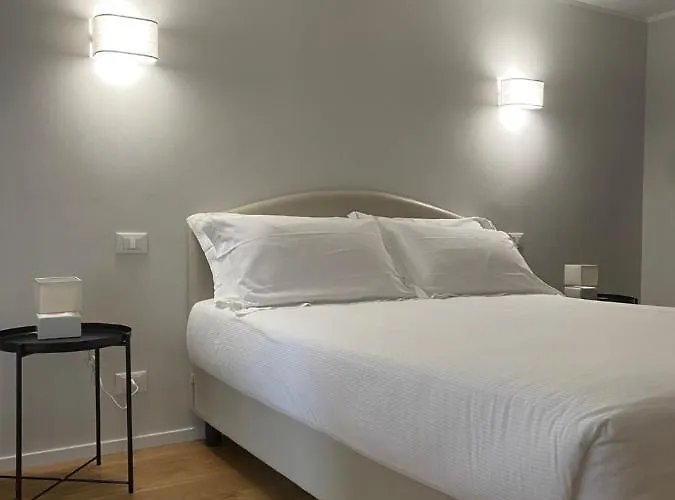 Santantonio Suite, Porta Susa 아파트 *